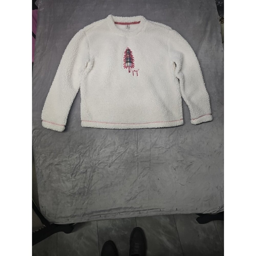 Fuzzy Holiday Sweater Junior Girl SZ S White Christmas Tree Joy Embroidery (HL33